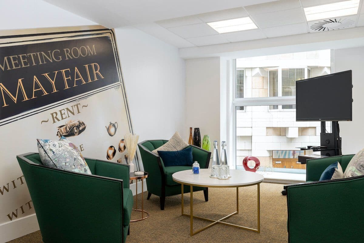 Liverpool St Mayfair meeting room 