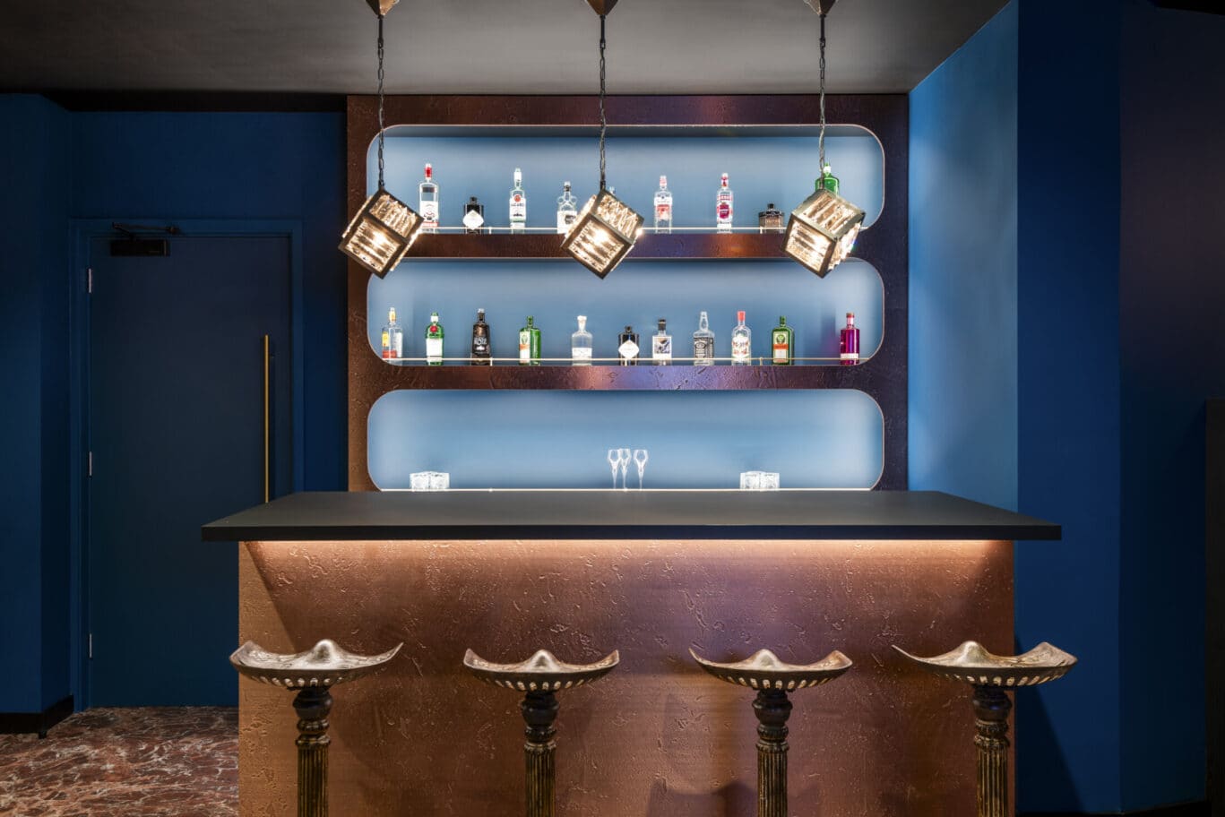 AREA – OSiT – Office Curator – LARGE-38