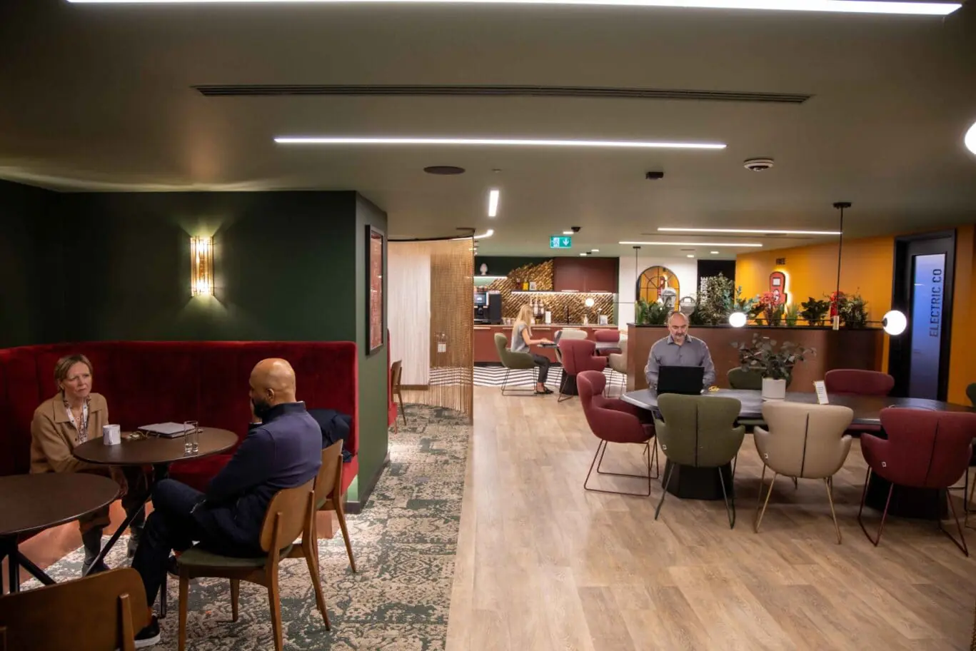 High-spec breakout space at 46 New Broad Street for teams looking for office space to rent in Liverpool Street.