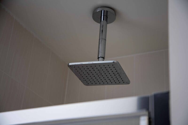 Luxury serviced accommodation amenities in Monument London EC3R, showcasing the boutique hotel-standard features and maritime-inspired decor of the Illwarra room at OSiT 20 St Dunstan's Hill.