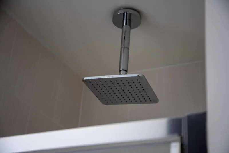 Luxury serviced accommodation amenities in Monument London EC3R, showcasing the boutique hotel-standard features and maritime-inspired decor of the Illwarra room at OSiT 20 St Dunstan's Hill.