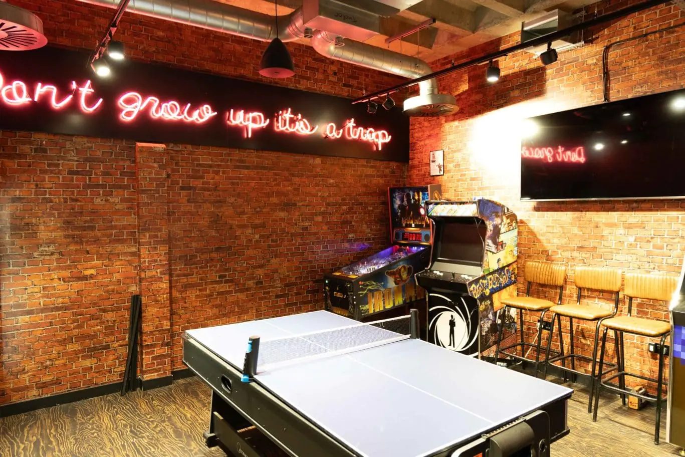 Unique office amenities in London EC4Y near Blackfriars Station, highlighting the creative games room and 