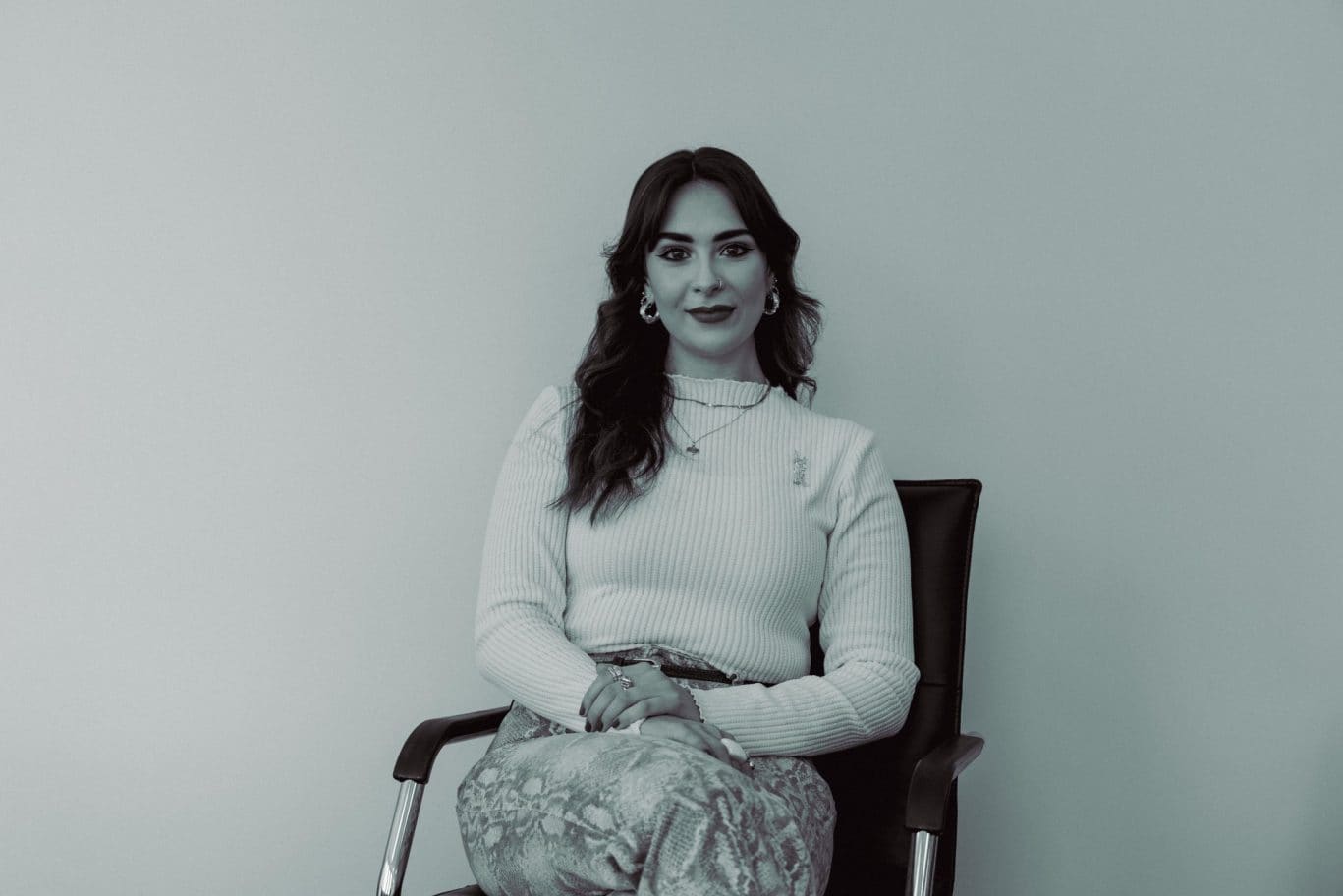 Gigi B_W Pictures-04