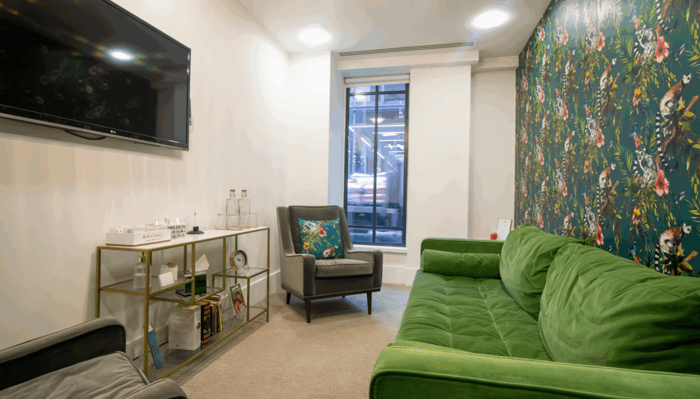 Boutique meeting room hire near St Paul's Cathedral, London EC1A, highlighting the Bronte themed room at 20 Little Britain with high-speed Wi-Fi, ClickShare technology, and proximity to Farringdon and the Barbican.