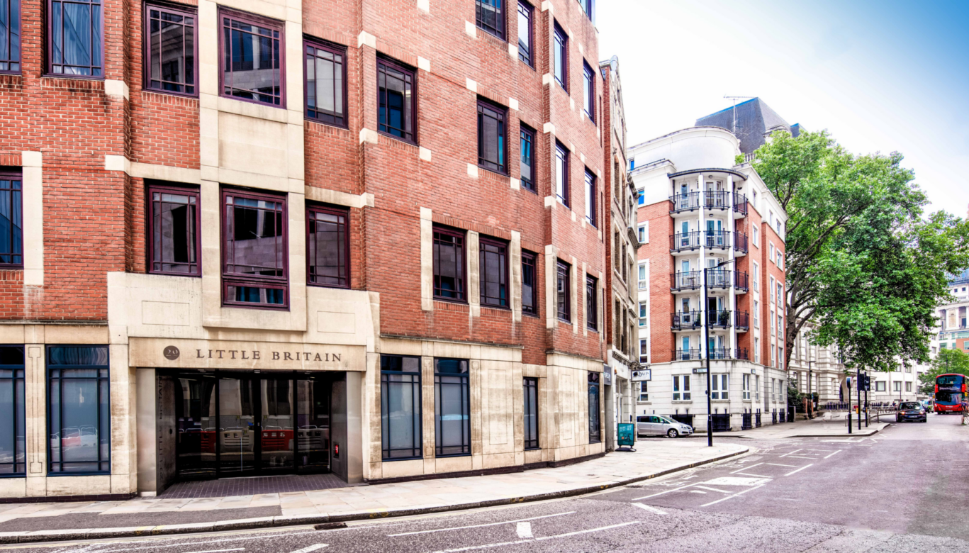 Luxury serviced office entrance in London EC1A, highlighting the boutique frontage of OSiT near St Paul’s Cathedral and Smithfield Market for corporate business clients.