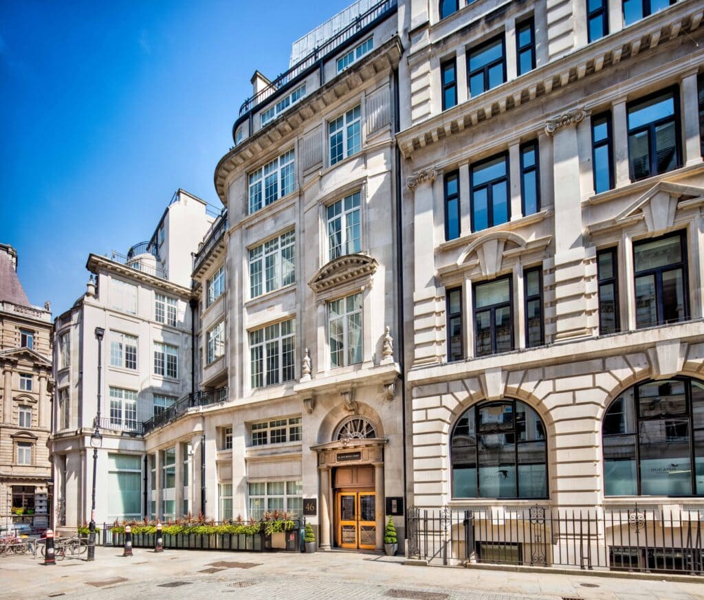 The professional facade of the Office Space in Town building for teams looking for office space to rent in Liverpool Street.